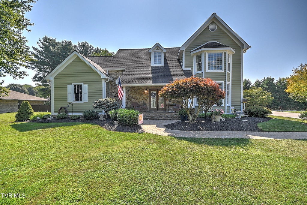 Photo of 6102 Old Jonesboro Road, Bristol, TN 37620 (MLS # 10000472)