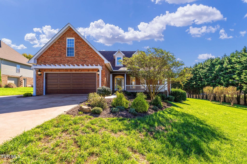 Photo of 406 Grovemont Place, Piney Flats, TN 37686 (MLS # 10002409)