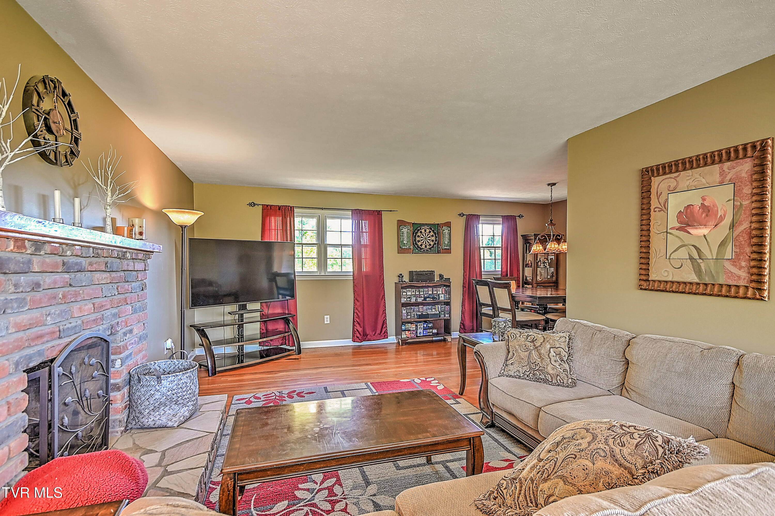 733 Navaho Trail