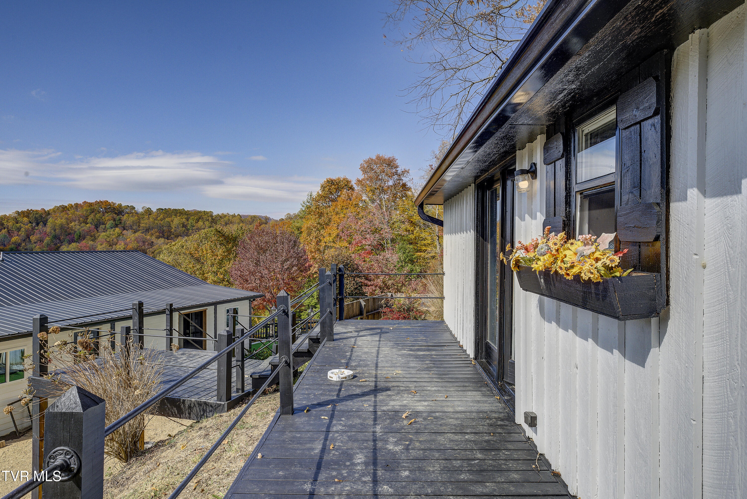 146 Bear Cage Road, Roan Mountain, Tennessee image 23
