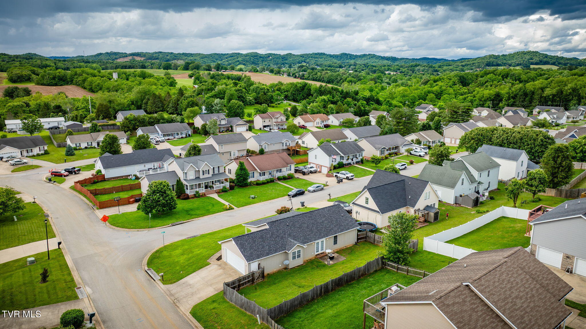 141 Violet Lane, Bluff City, Tennessee image 35