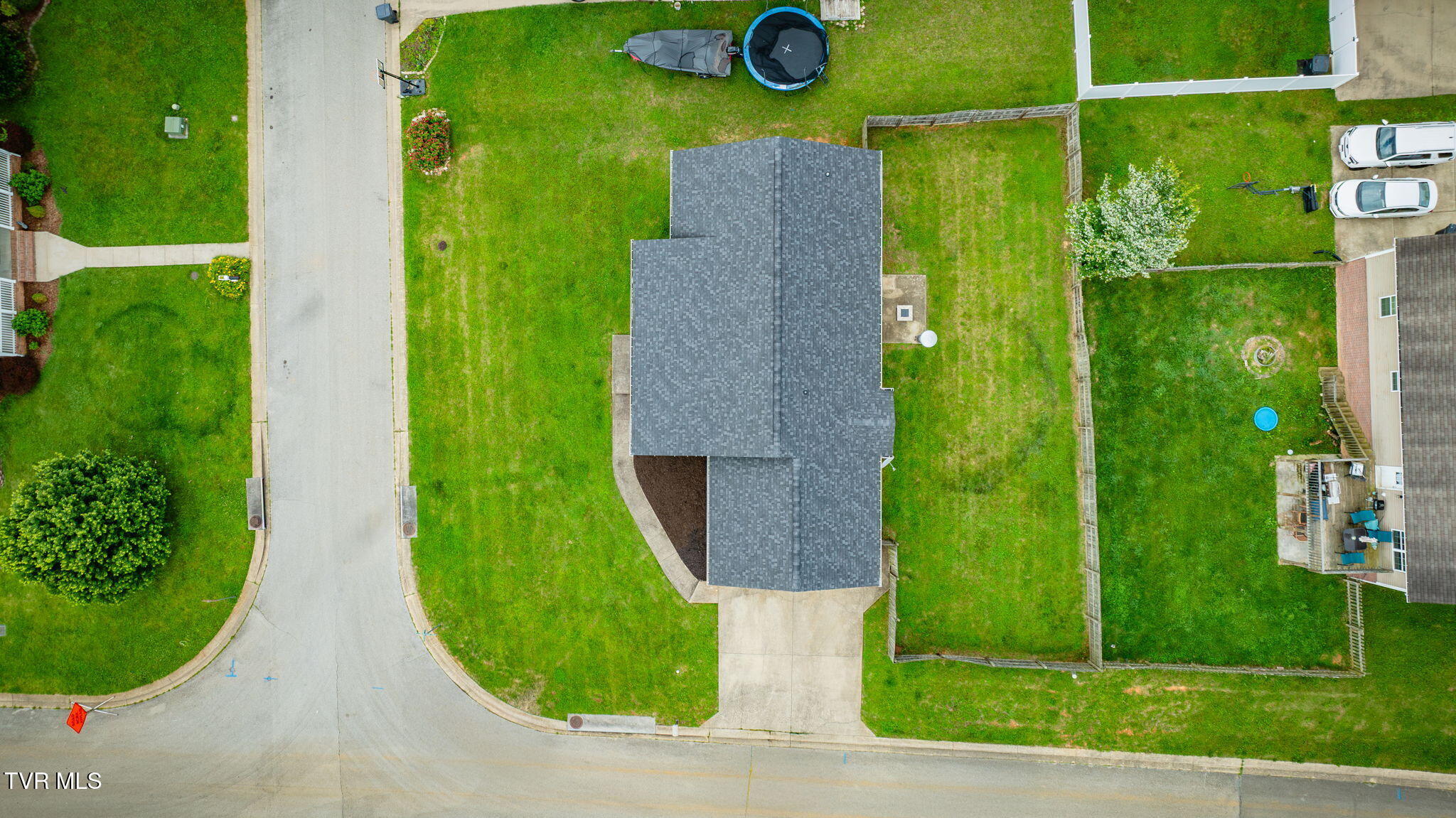 141 Violet Lane, Bluff City, Tennessee image 34