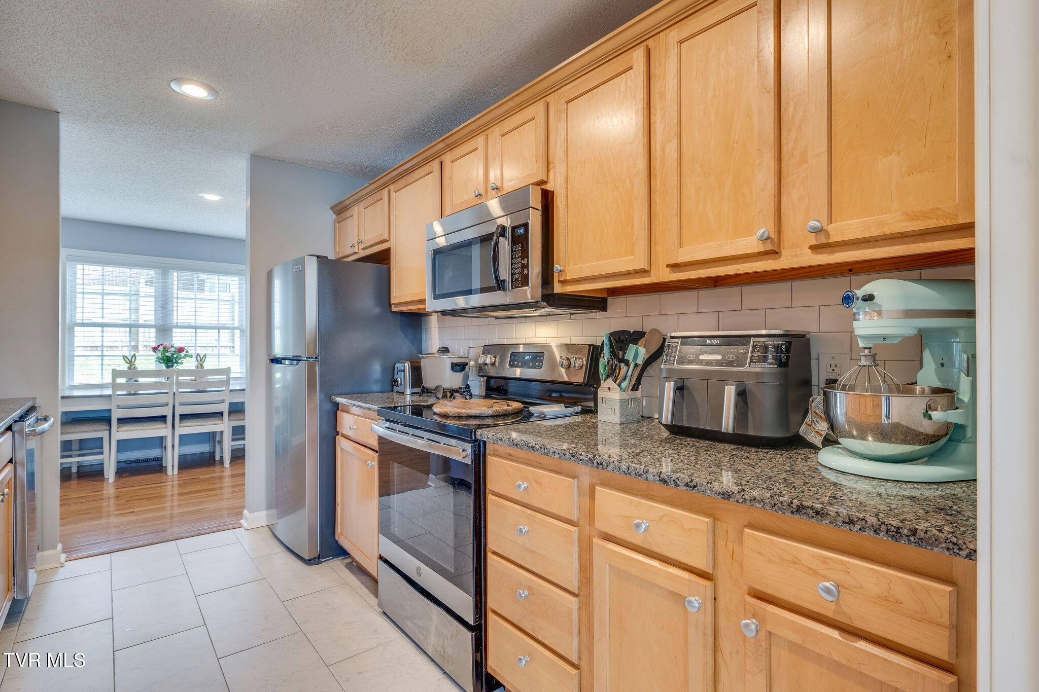 141 Violet Lane, Bluff City, Tennessee image 13