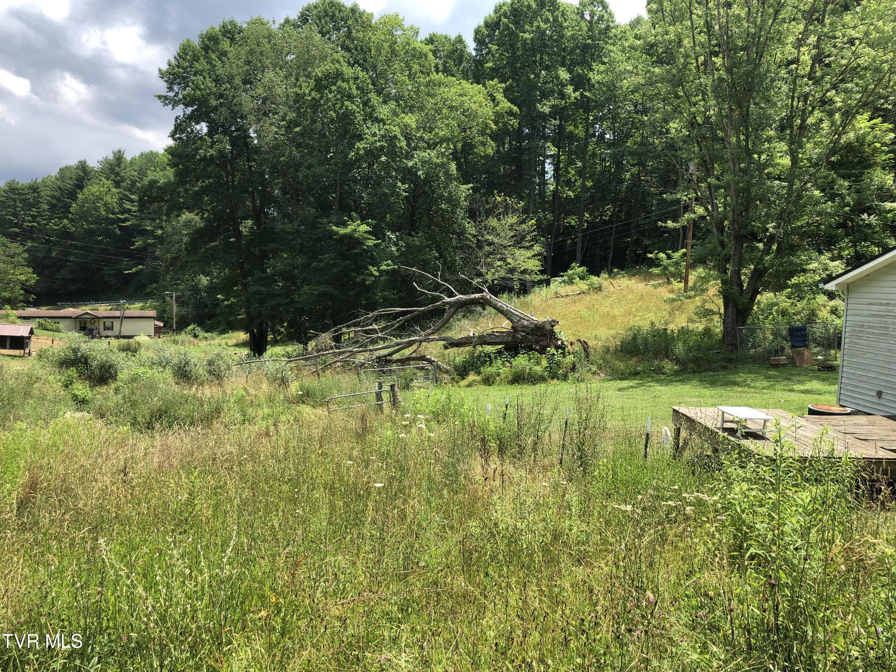 3128 Highway 421, Mountain City, Tennessee image 12