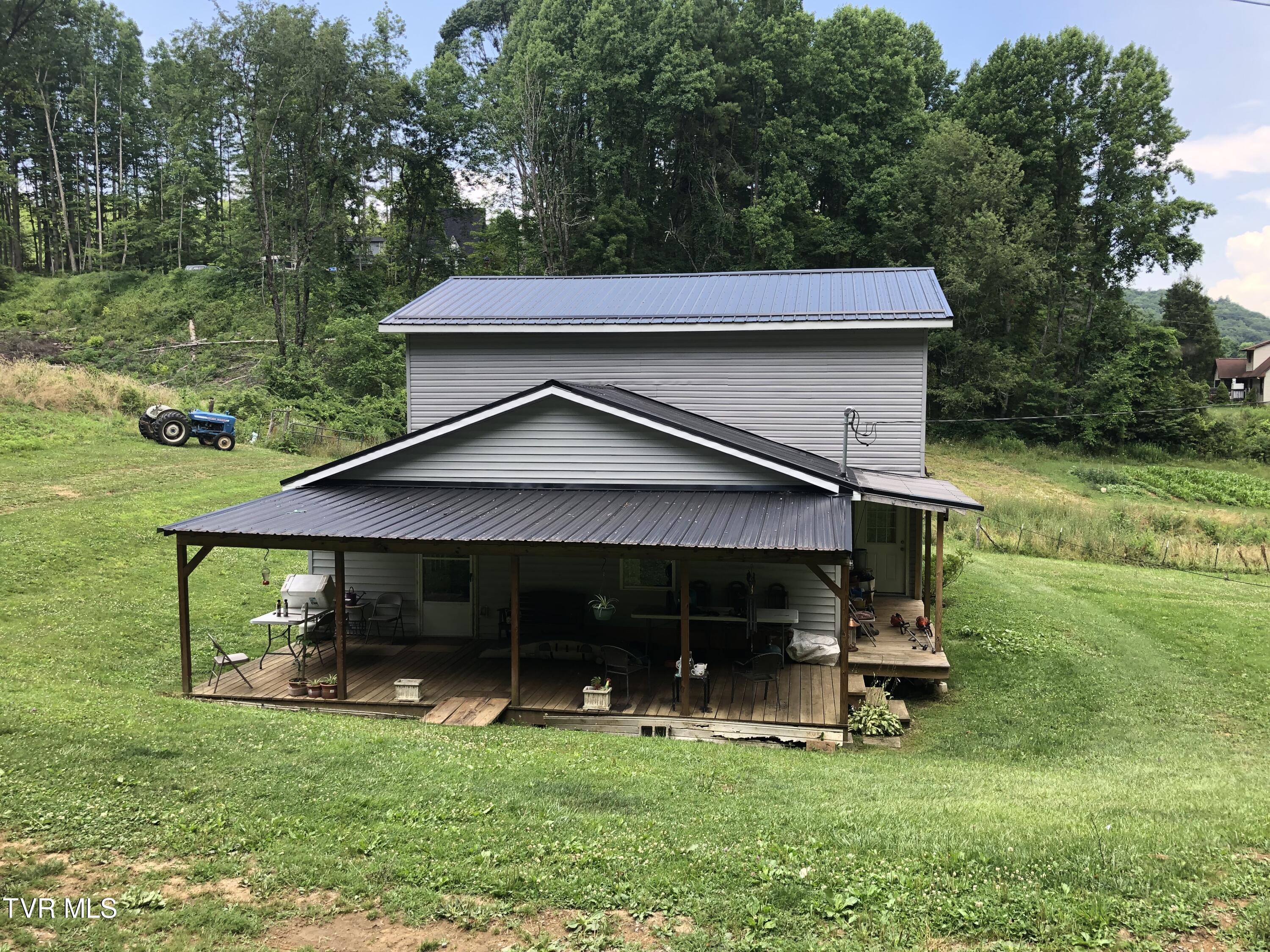 3128 Highway 421, Mountain City, Tennessee image 2