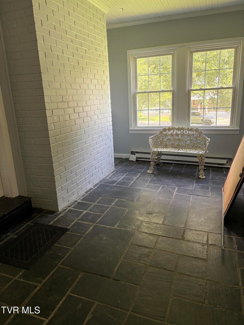 Photo of 313 Centre Avenue Ne Avenue, Coeburn, VA 24230 (MLS # 9991833)