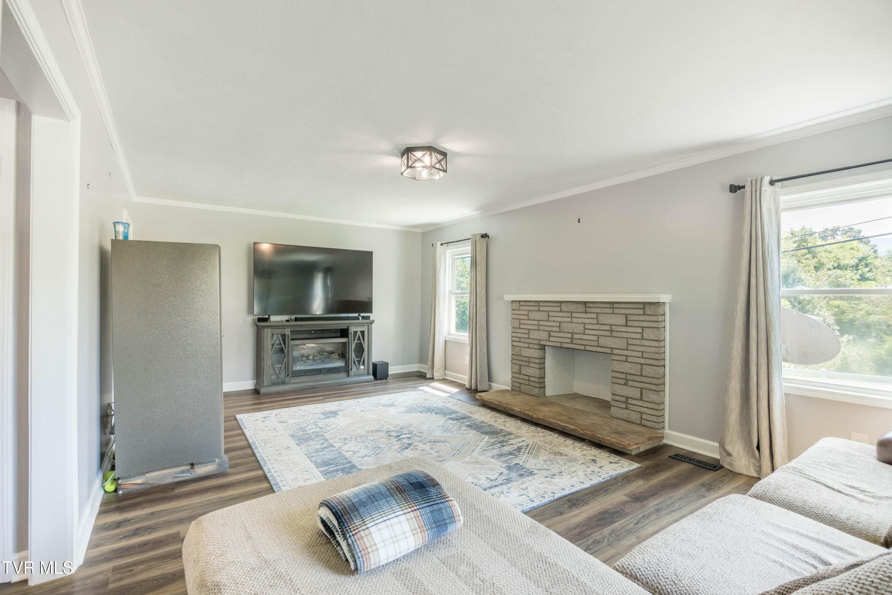 166 Cassi Road