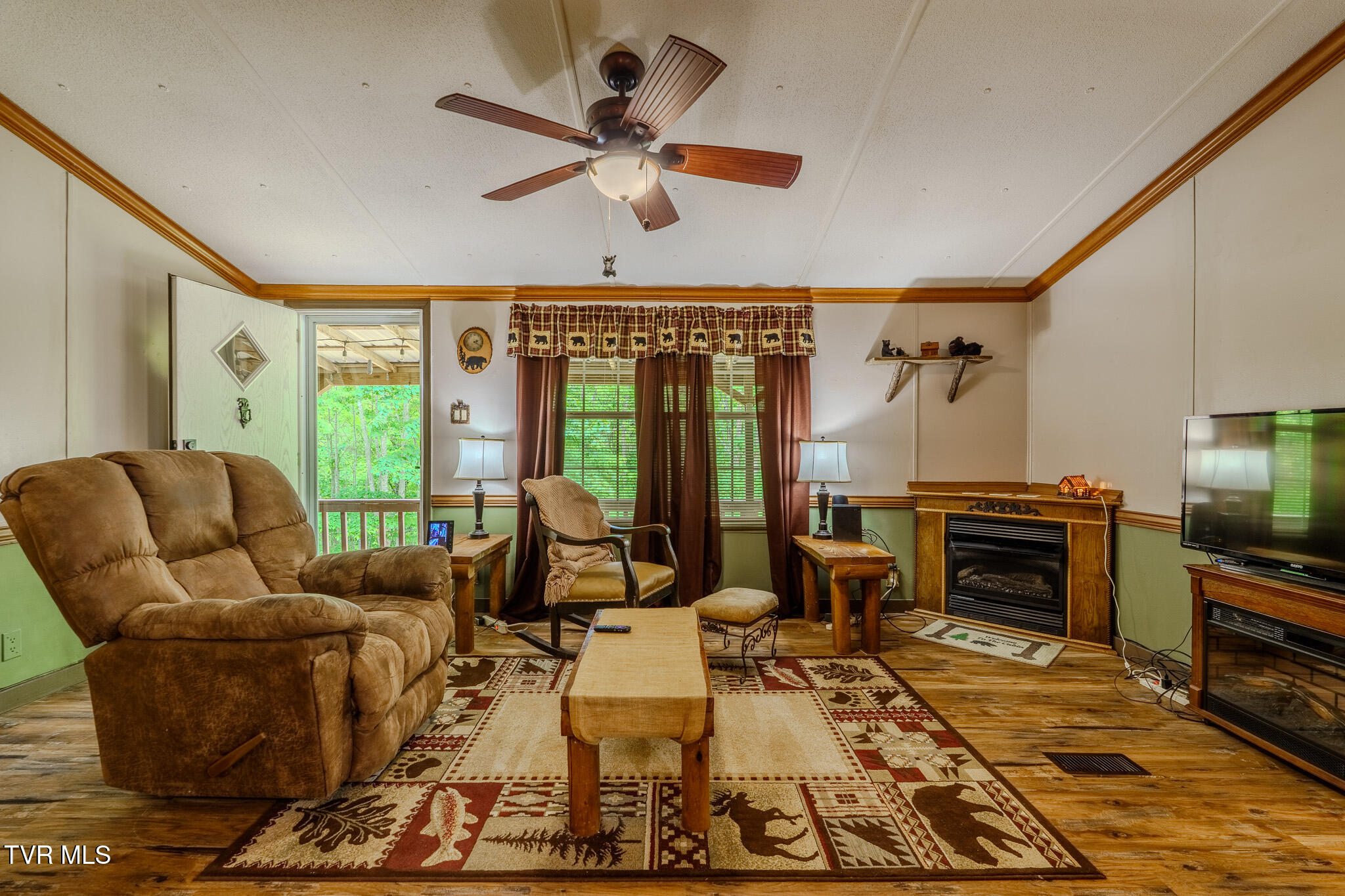 1056 Dudley Drive