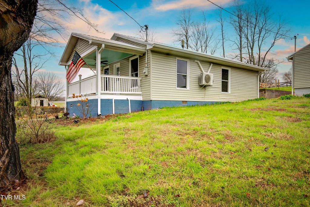 Photo of 109 Clear Springs Road, Limestone, TN 37681 (MLS # 9992482)