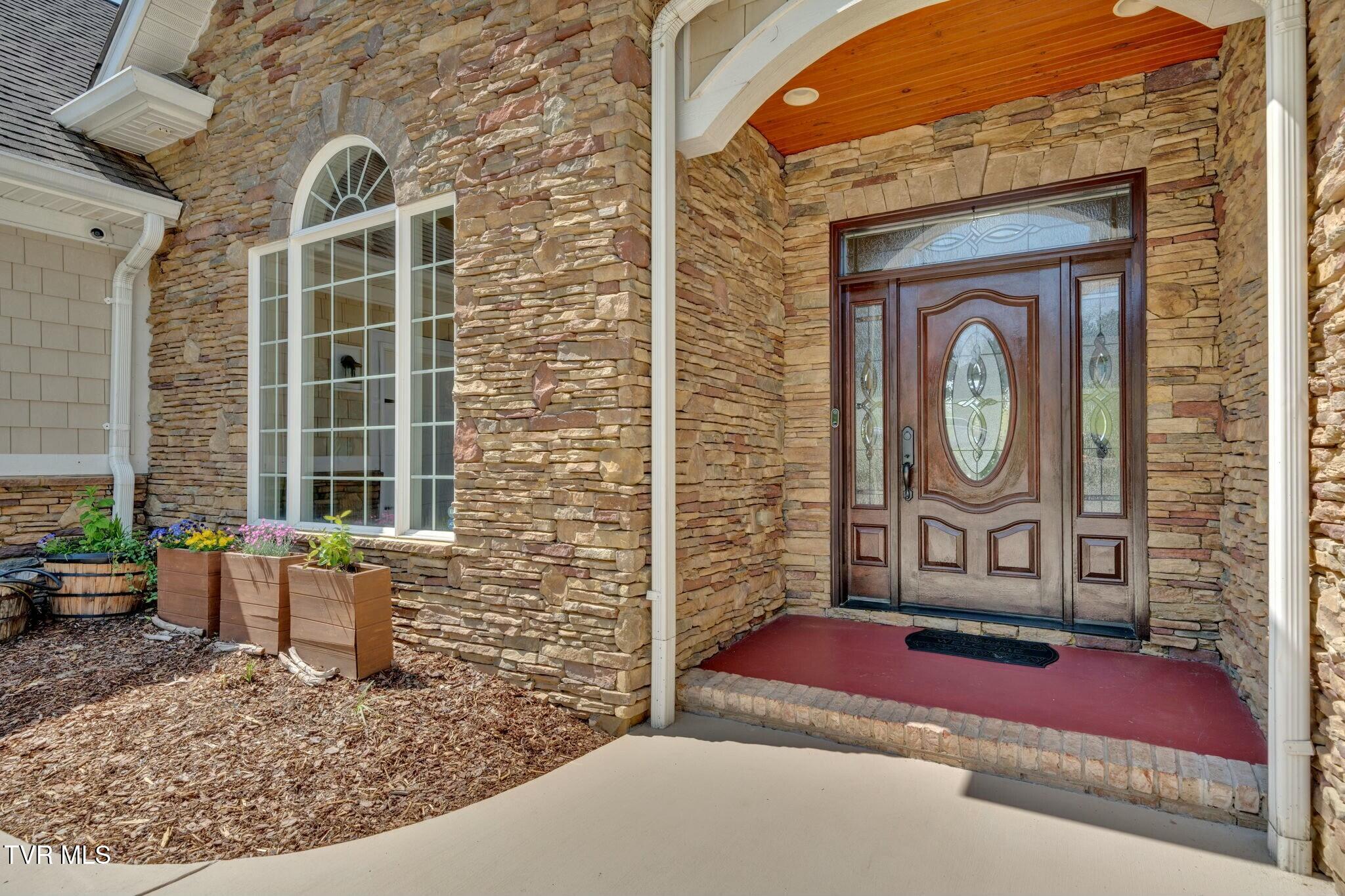 254 Lakeridge Drive Drive, Jonesborough, Tennessee image 3