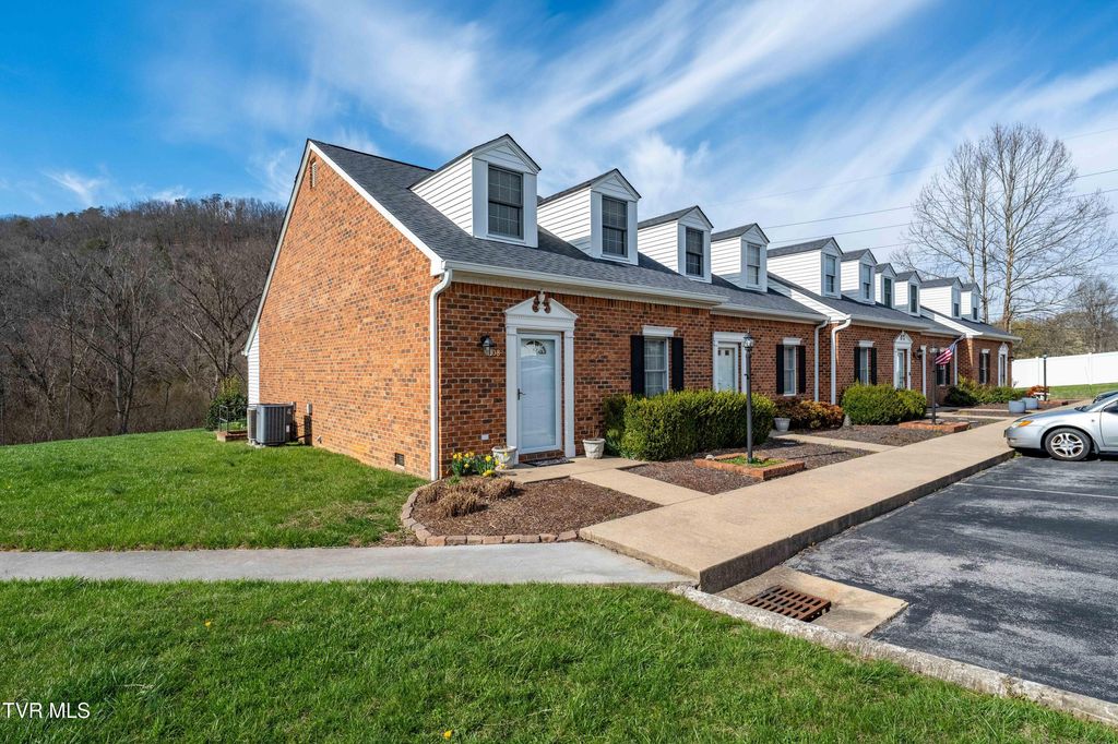 Photo of 508 Hickory Road #-, Bristol, TN 37620 (MLS # 9992690)