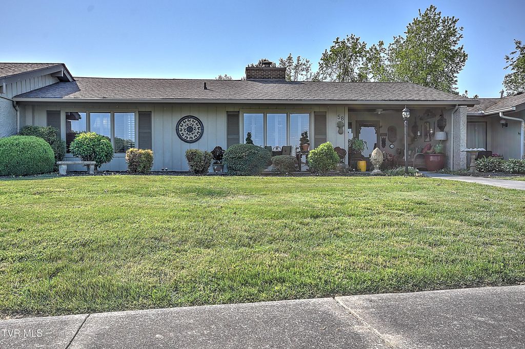 Photo of 58 Whitehall #3, Bristol, TN 37620 (MLS # 9994467)