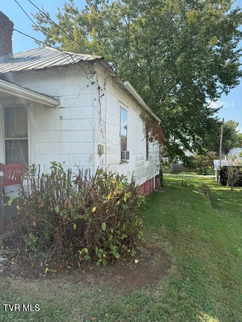 954 Fairview Avenue