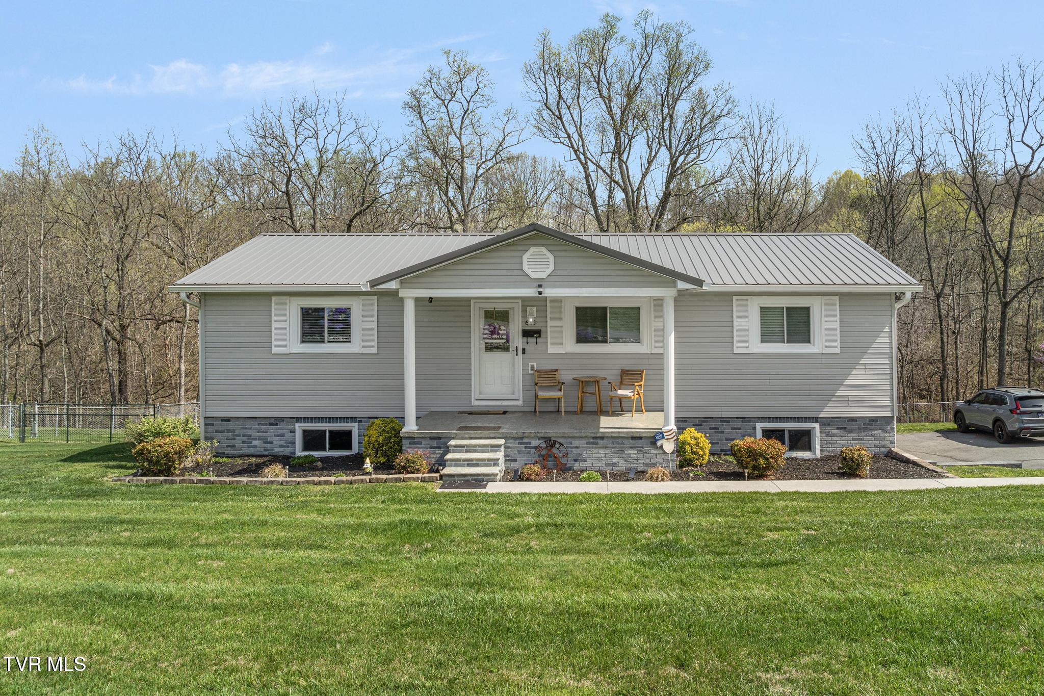 649 Gap Creek Road, Elizabethton, Tennessee image 1