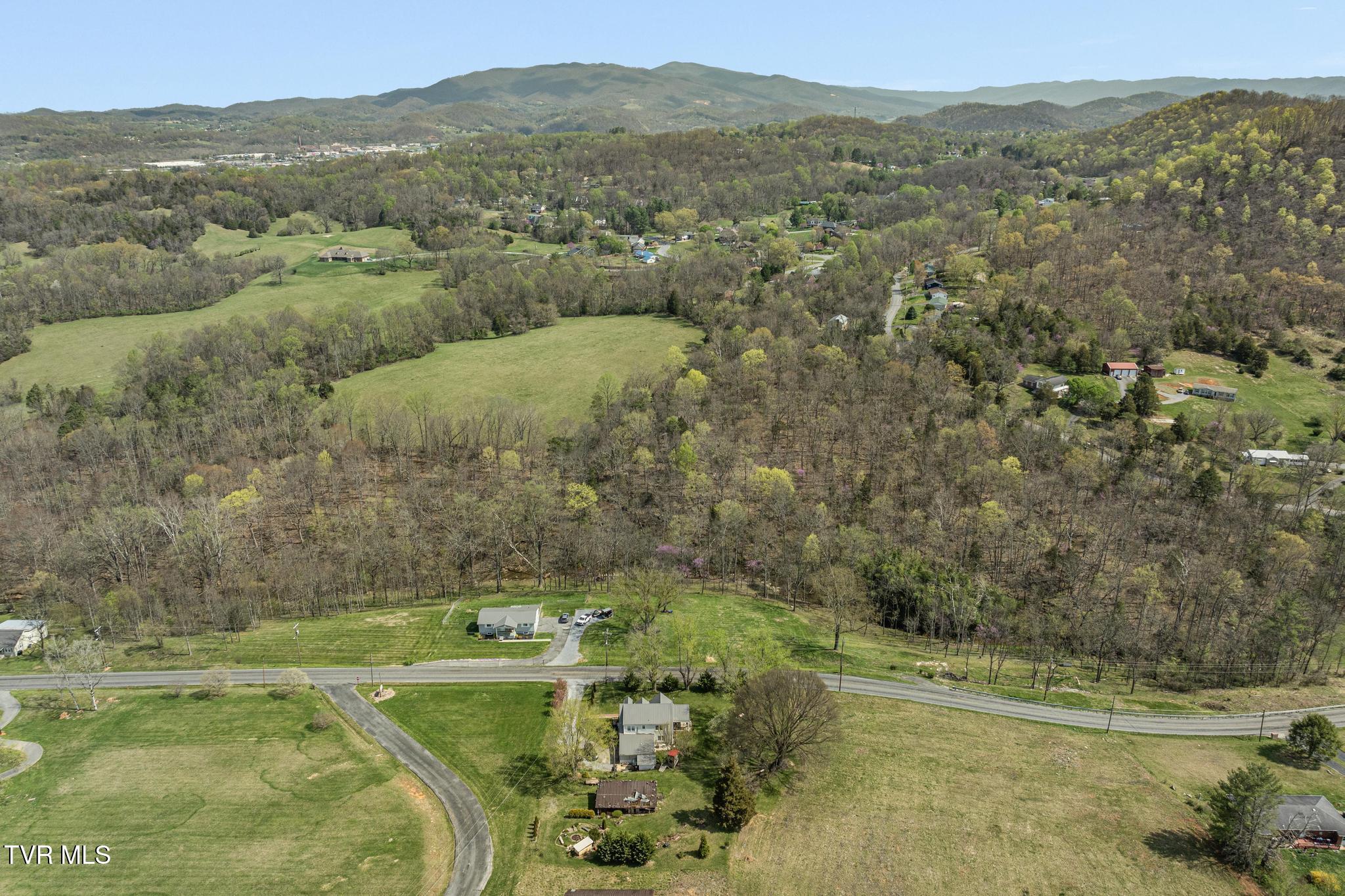 649 Gap Creek Road, Elizabethton, Tennessee image 43