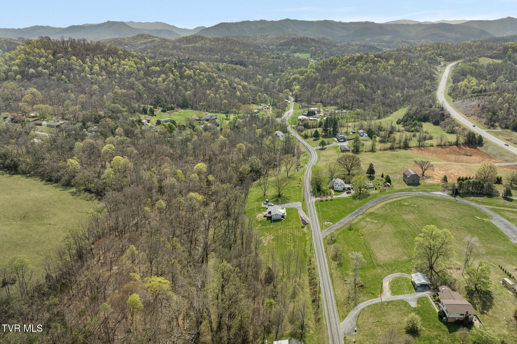 649 Gap Creek Road, Elizabethton, Tennessee image 46