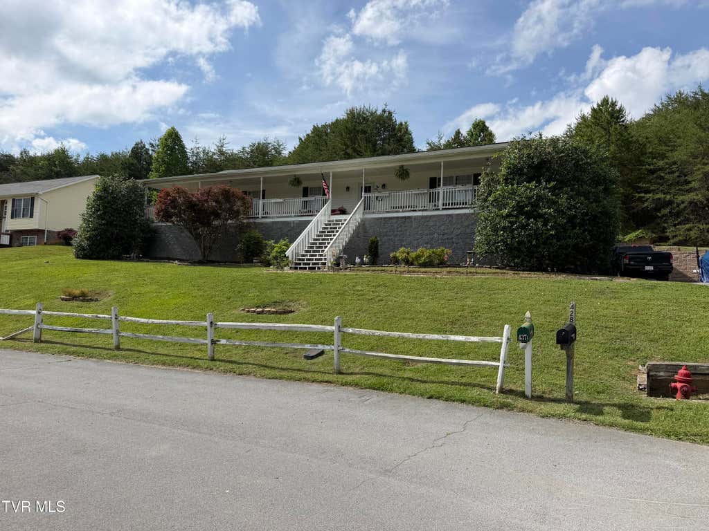 Photo of 437 Neal Drive, Bluff City, TN 37618 (MLS # 9996175)