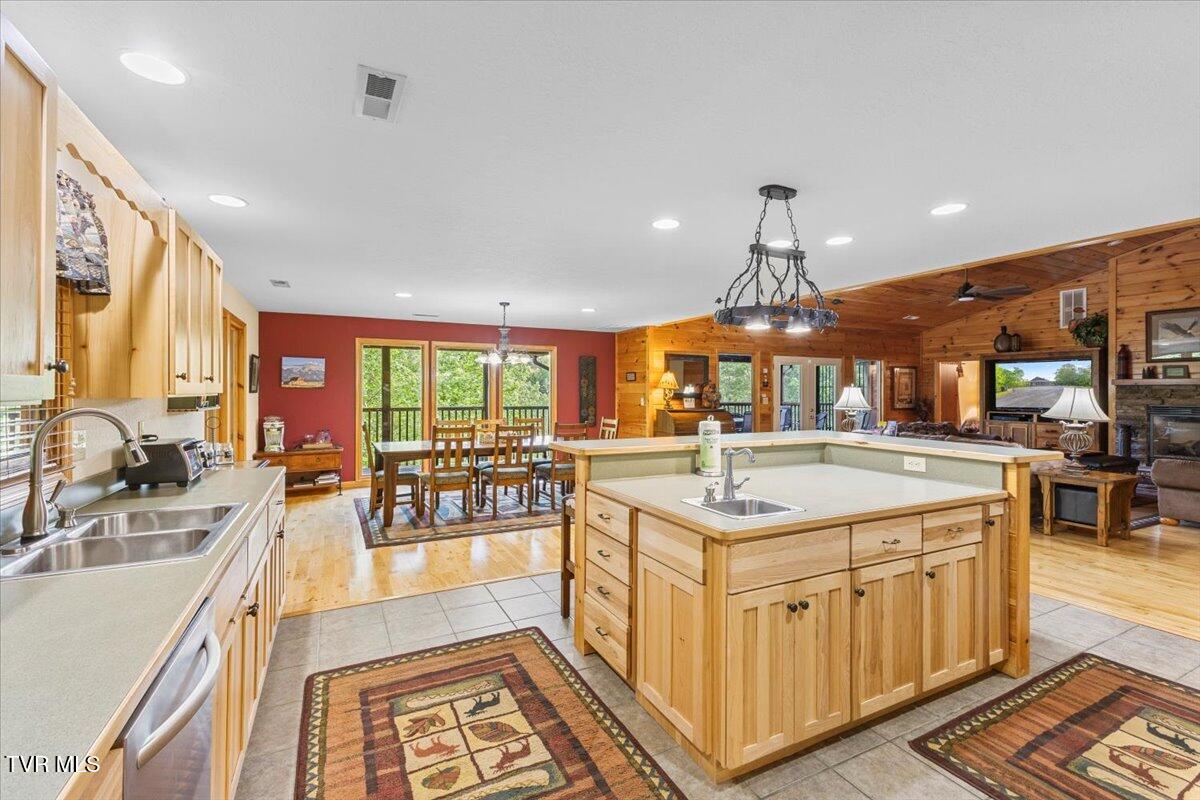 2213 Woodcock Trail, Sevierville, Tennessee image 15