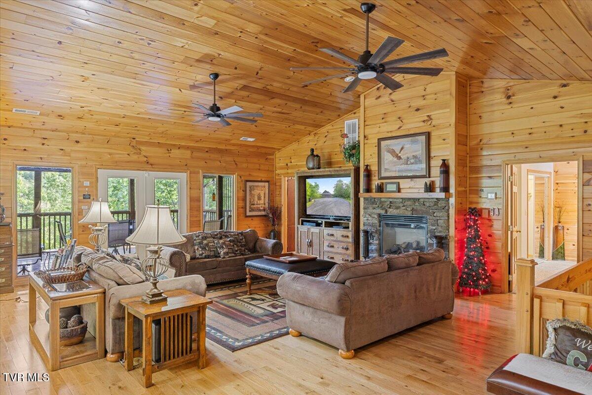 2213 Woodcock Trail, Sevierville, Tennessee image 7