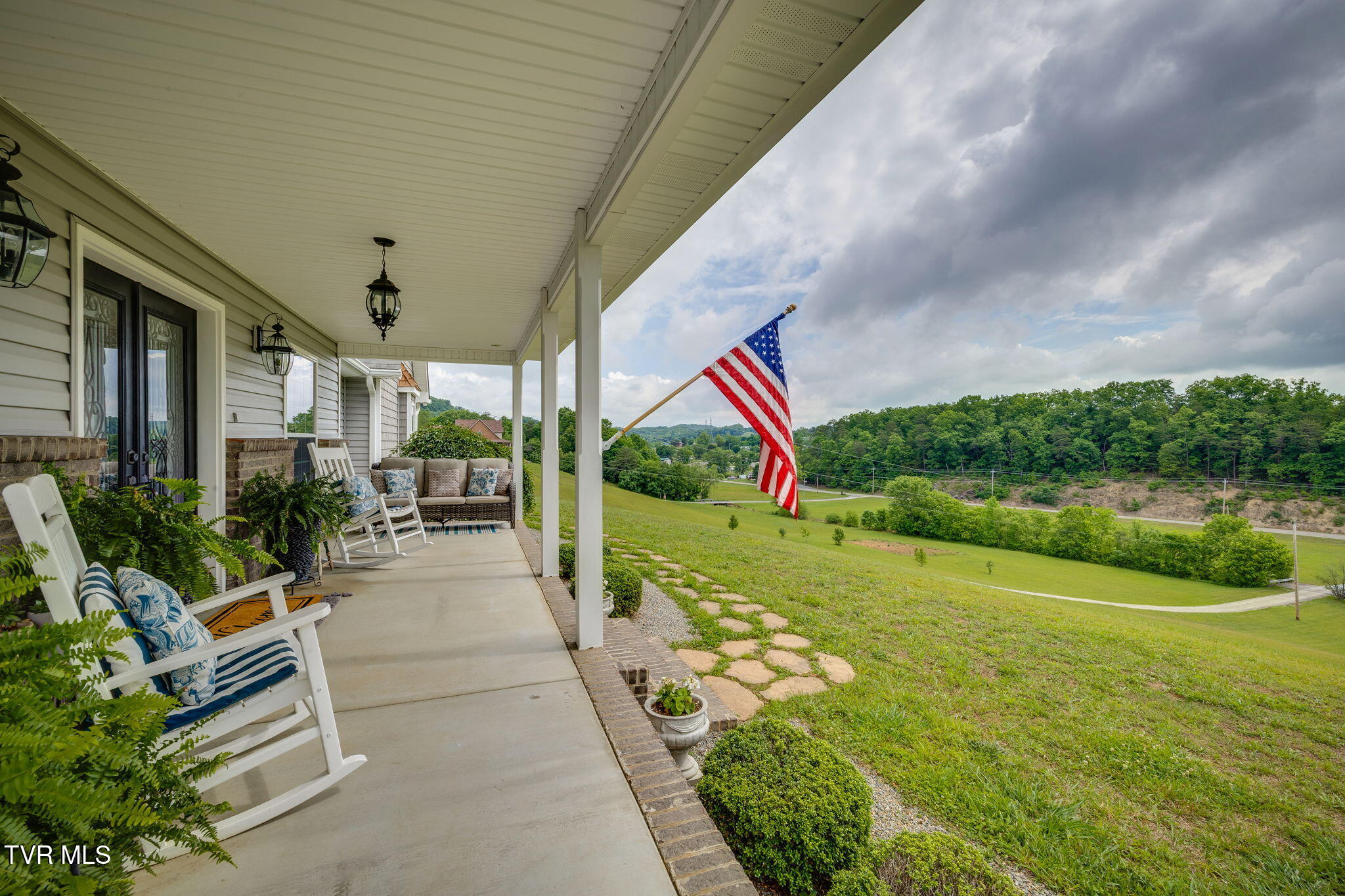 1130 Elizabethton Highway