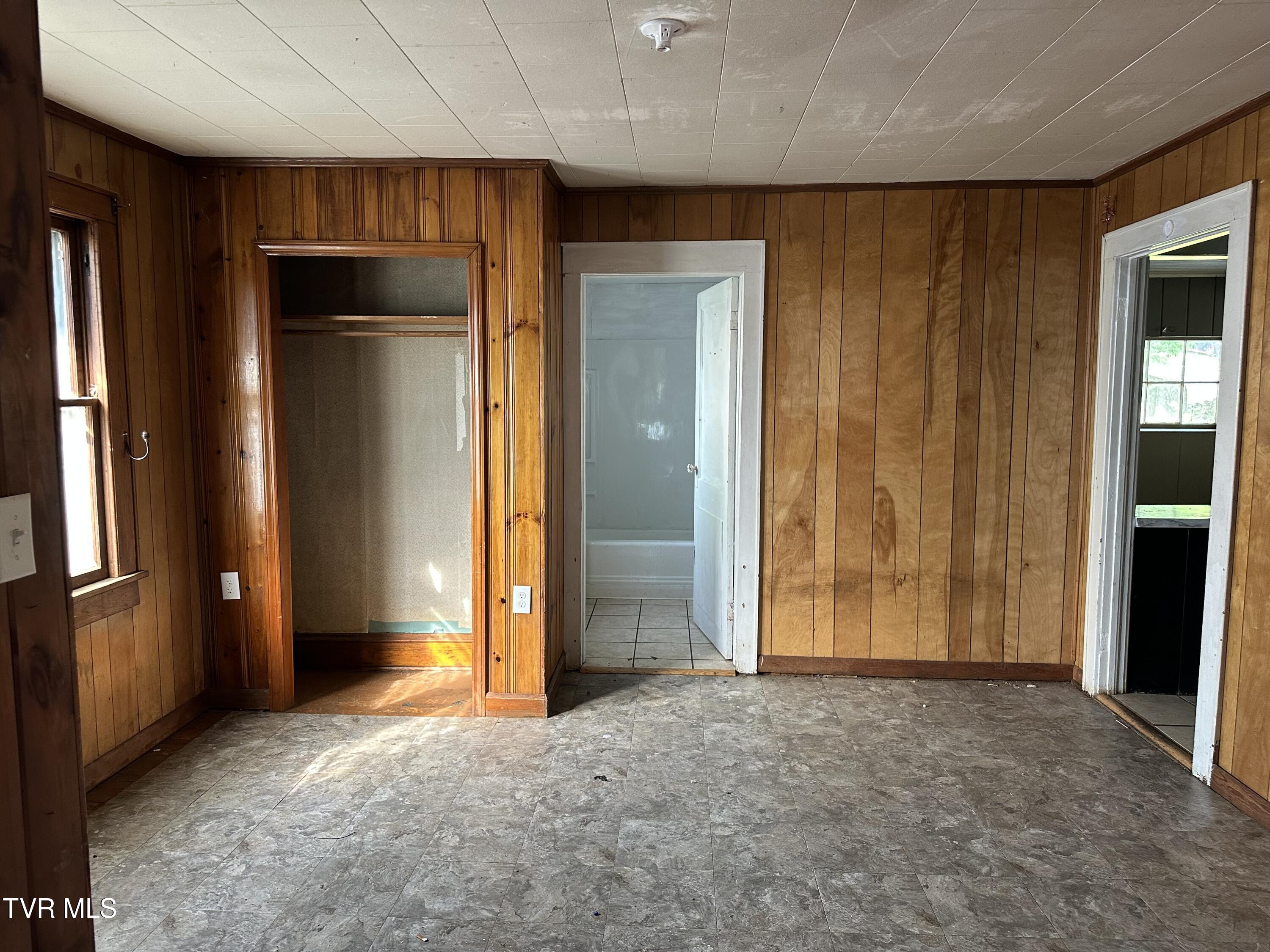 276 Spurgeon Lane, Bristol, Virginia image 8