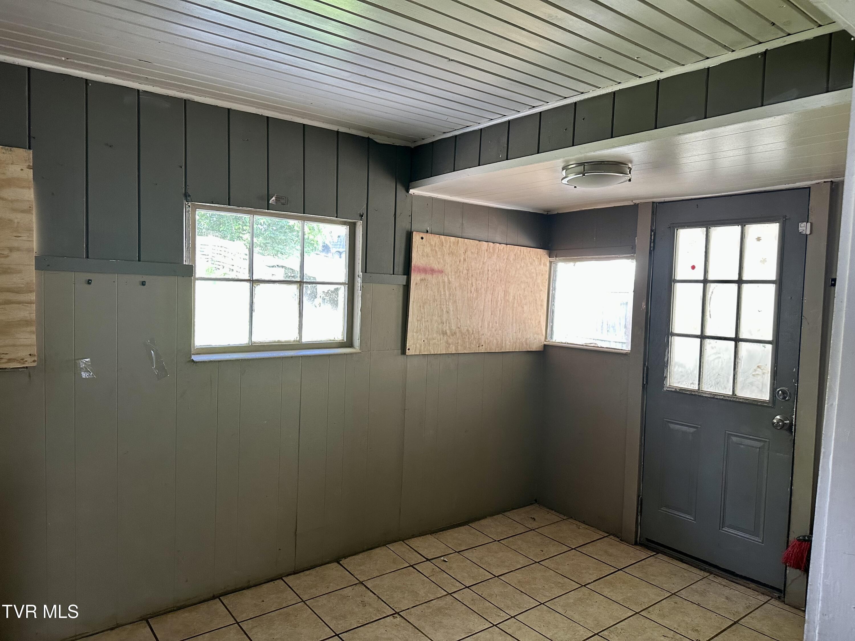 276 Spurgeon Lane, Bristol, Virginia image 13