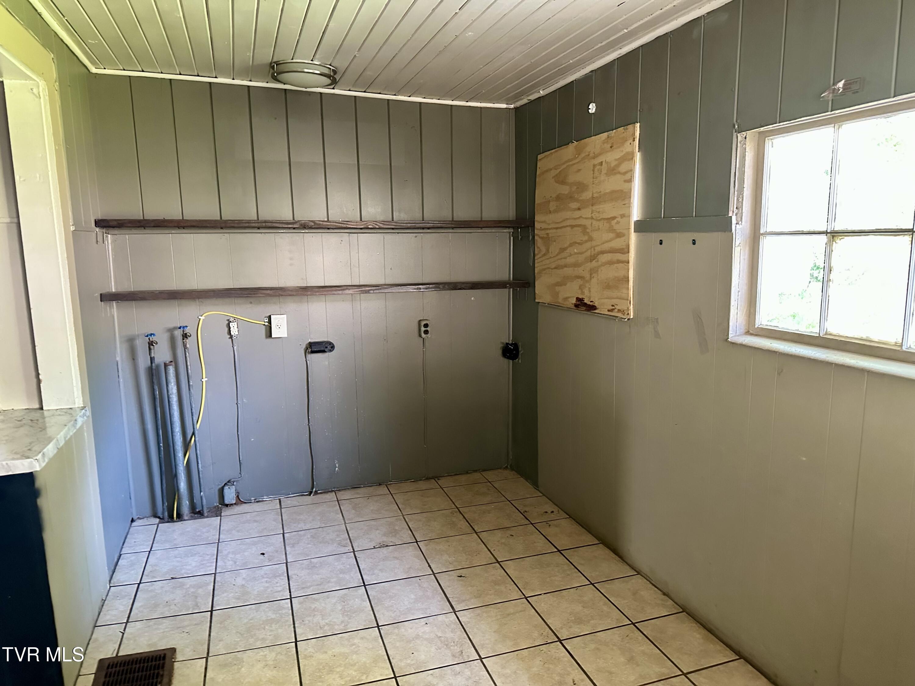276 Spurgeon Lane, Bristol, Virginia image 14