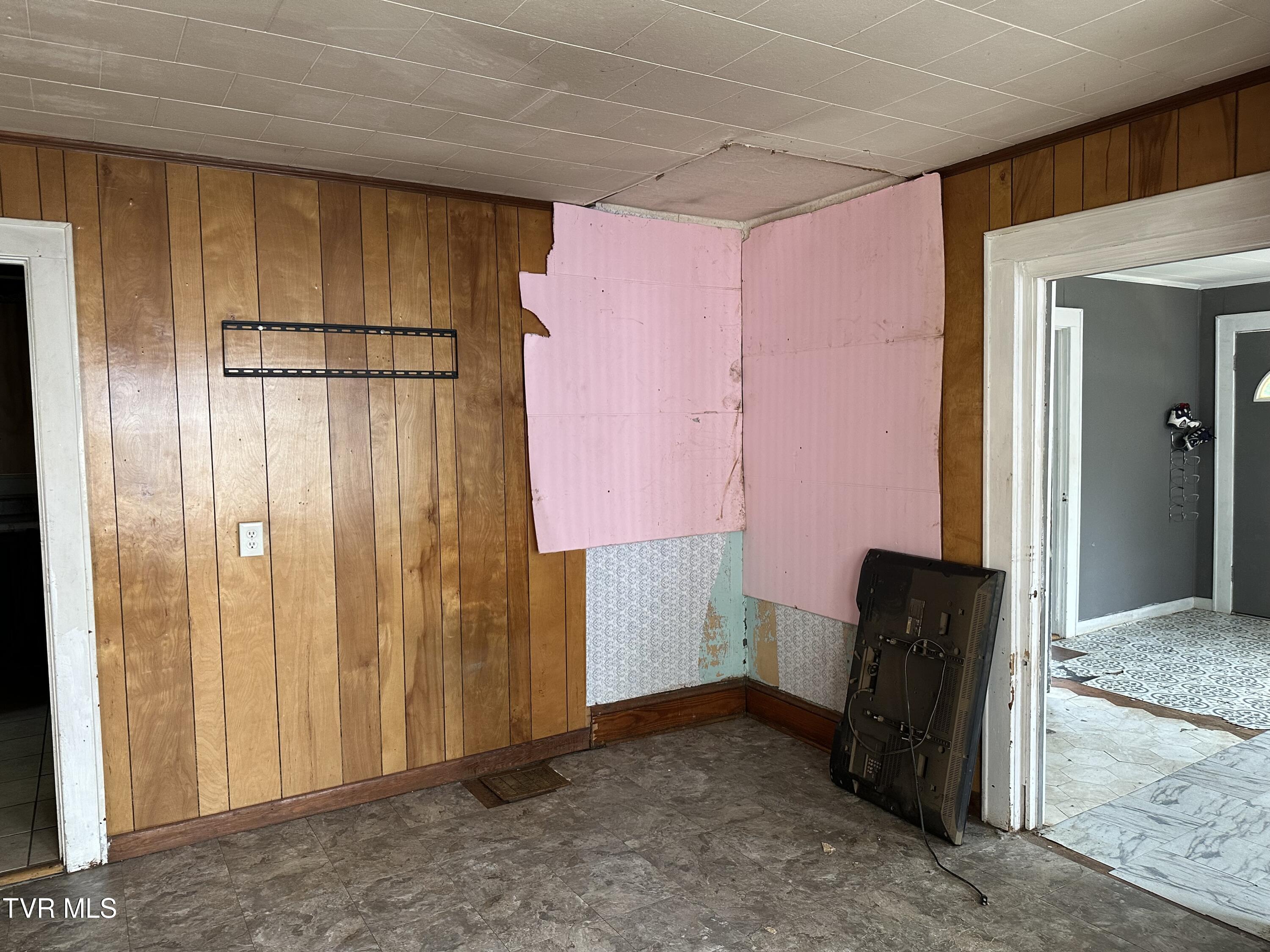 276 Spurgeon Lane, Bristol, Virginia image 16