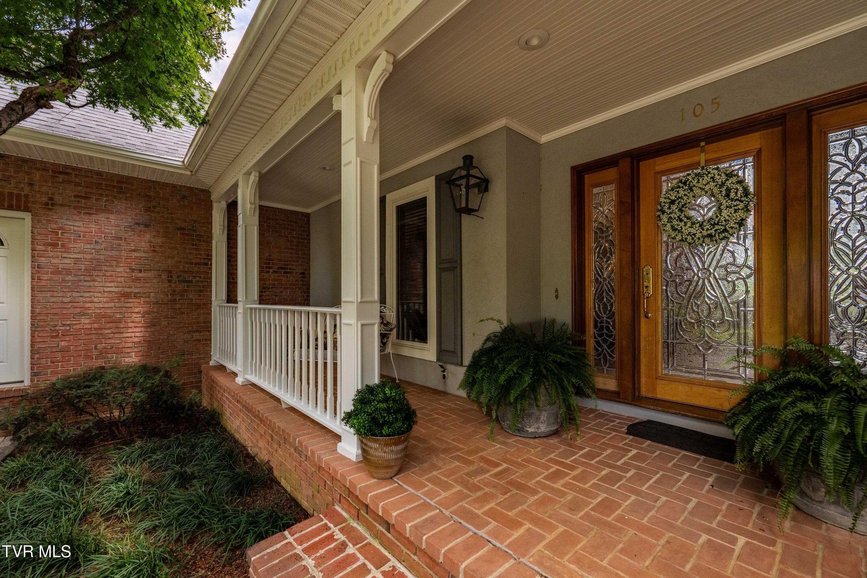 105 Black Thorn Drive