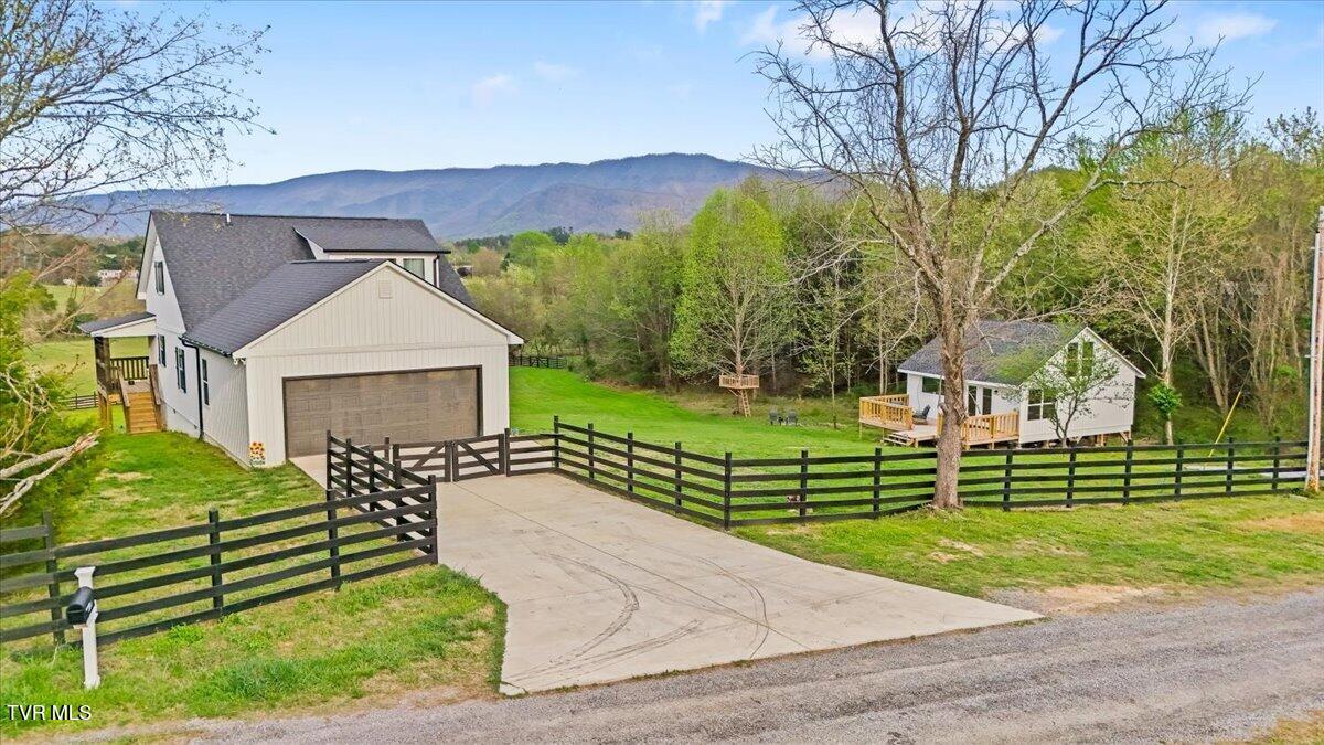 250 Burnetts Chapel Lane