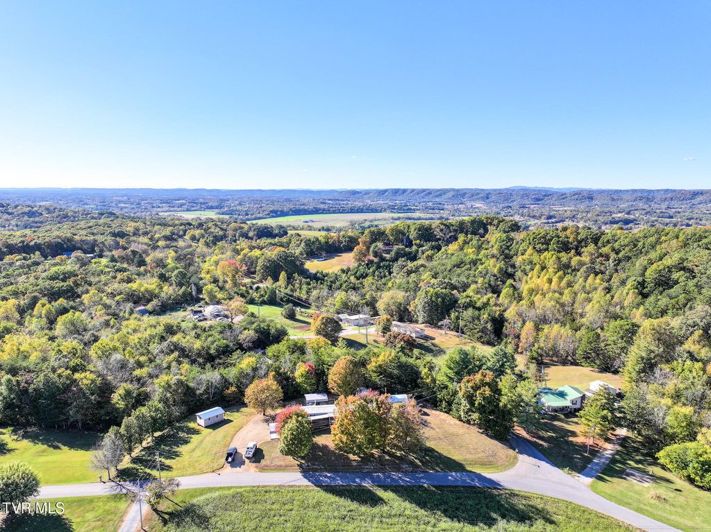 Photo of 885 Anderson Loop, Greeneville, TN 37743 (MLS # 9987271)