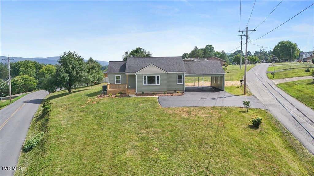 Photo of 2286 Dave Buck Road, Johnson City, TN 37601 (MLS # 9996503)