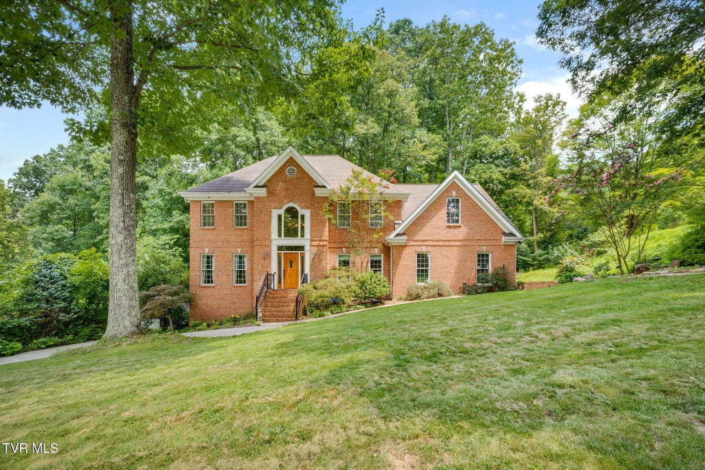 Photo of 1808 Bramblewood Drive, Kingsport, TN 37660 (MLS # 9998941)