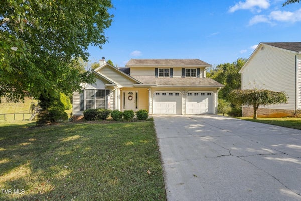 3652 DELAND DR, KINGSPORT, TN 37664 - Image 8385fa98ca17a39c7e8d85fb1782dda3/69685160