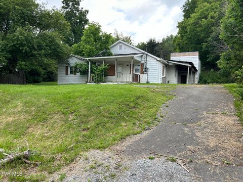 Homes For Sale - 531 Mullins Street<br/> Wise County, Wise, VA 24293