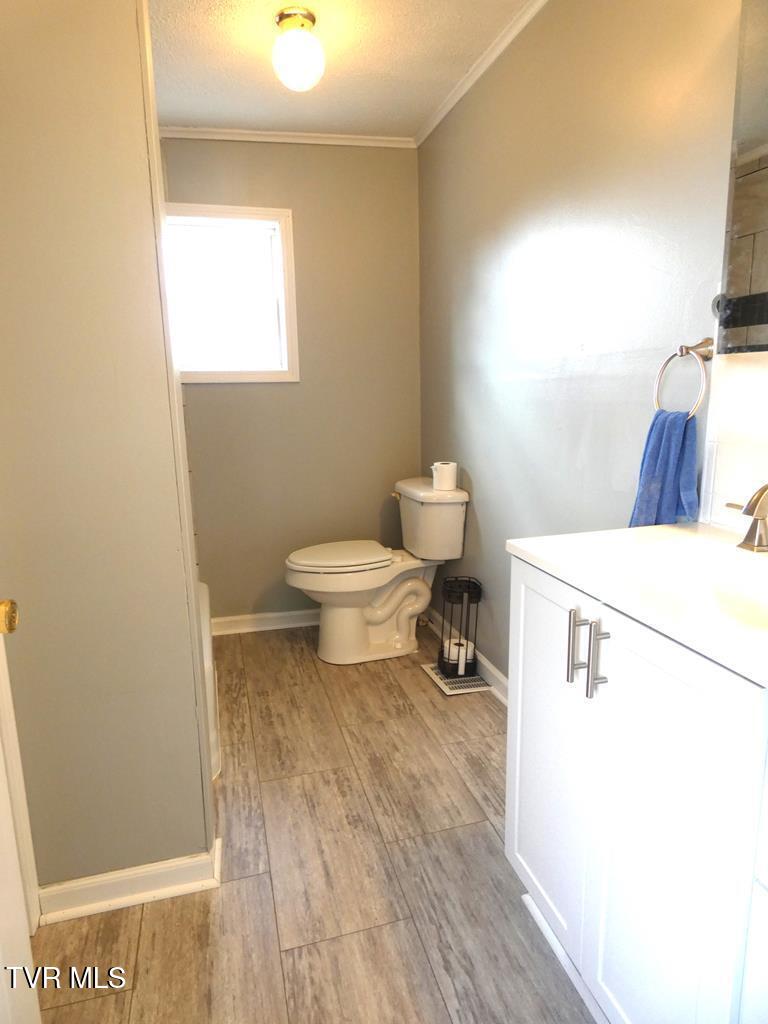 204 Highland Avenue, Glade Spring, Virginia image 17