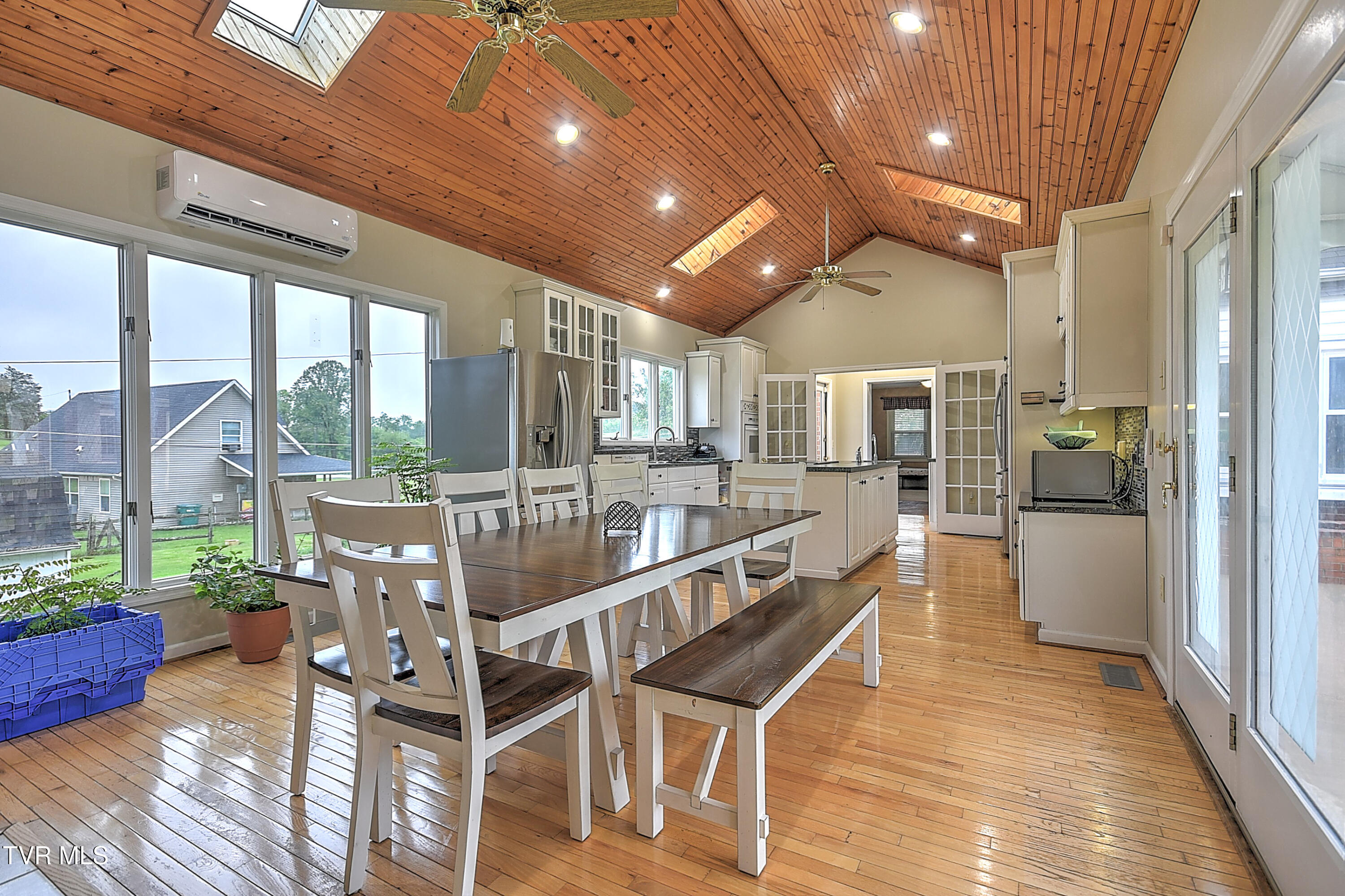 15497 Porterfield Highway, Abingdon, Virginia image 30