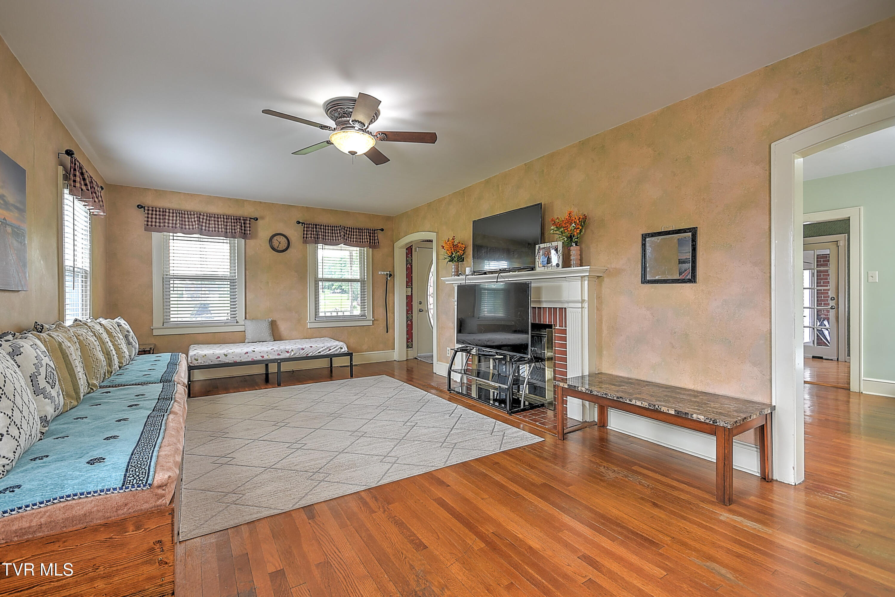 15497 Porterfield Highway, Abingdon, Virginia image 19