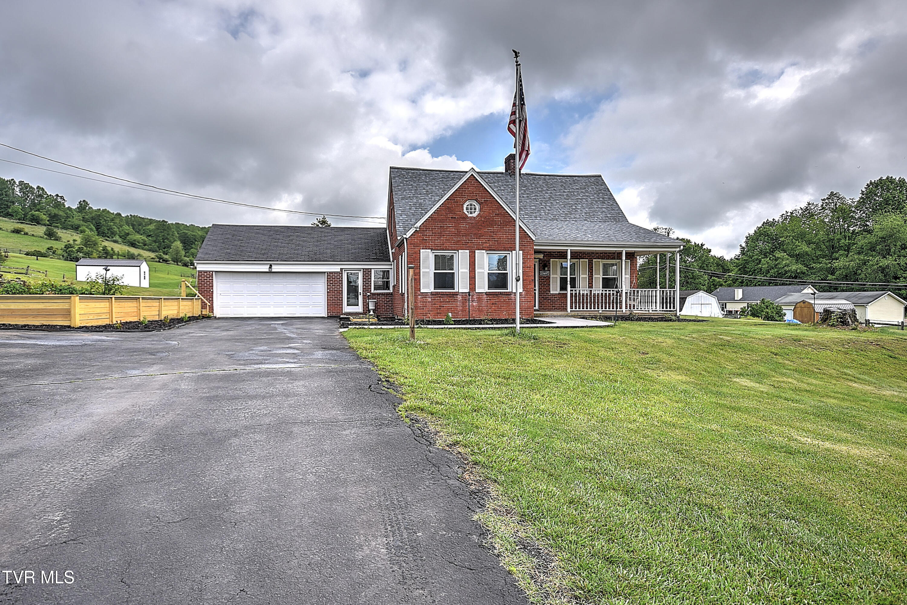 15497 Porterfield Highway, Abingdon, Virginia image 6