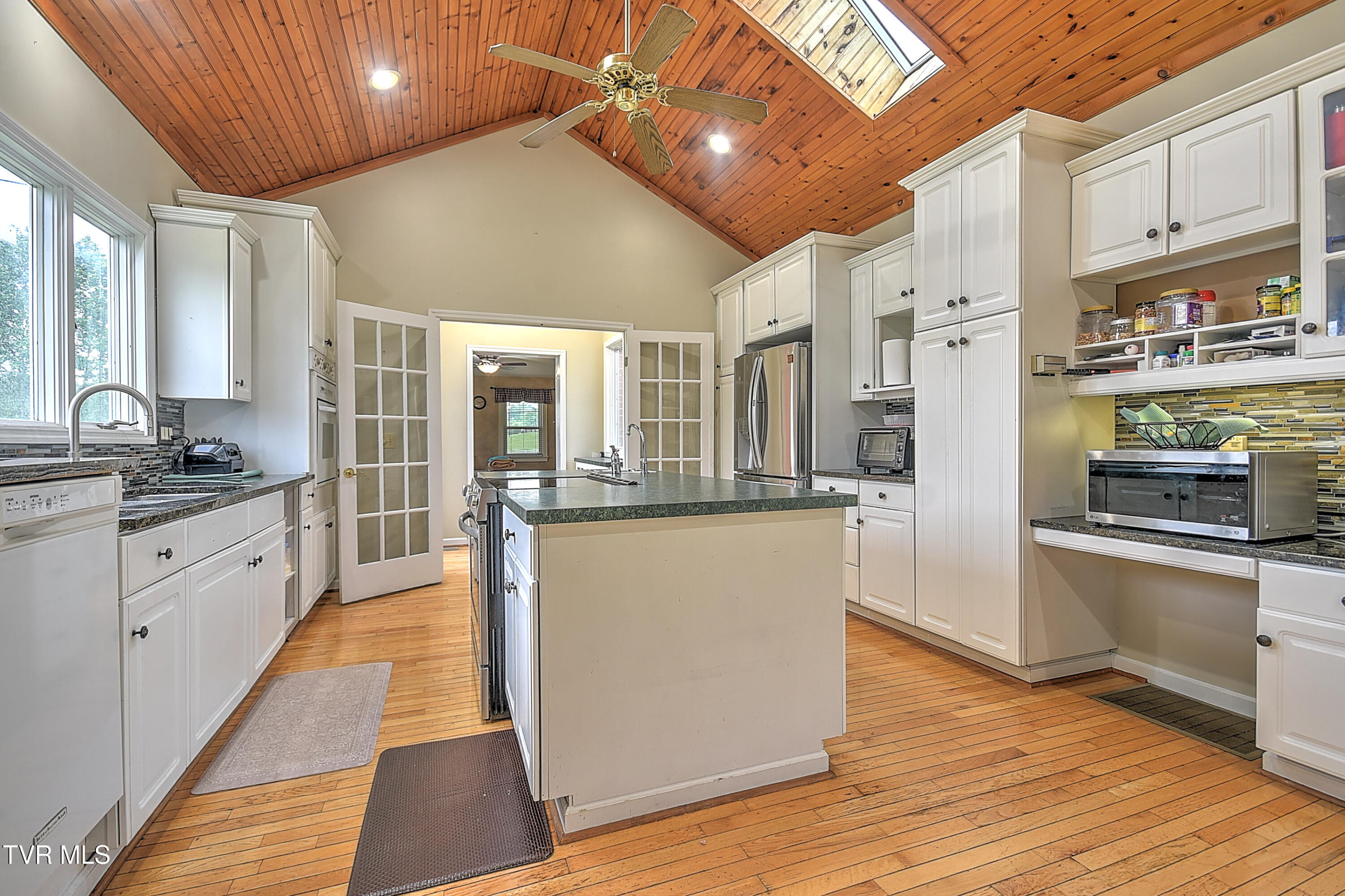 15497 Porterfield Highway, Abingdon, Virginia image 26