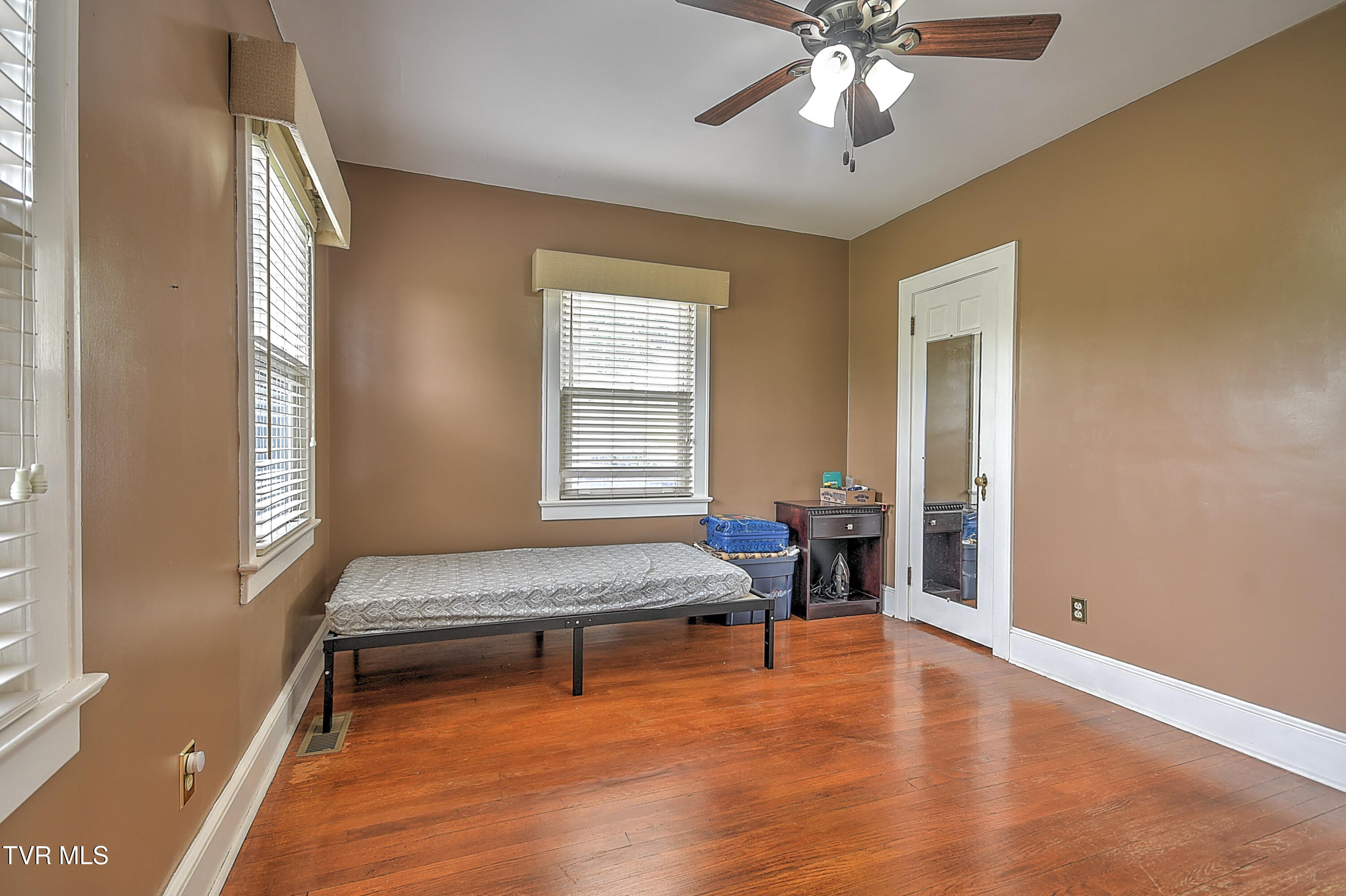 15497 Porterfield Highway, Abingdon, Virginia image 38
