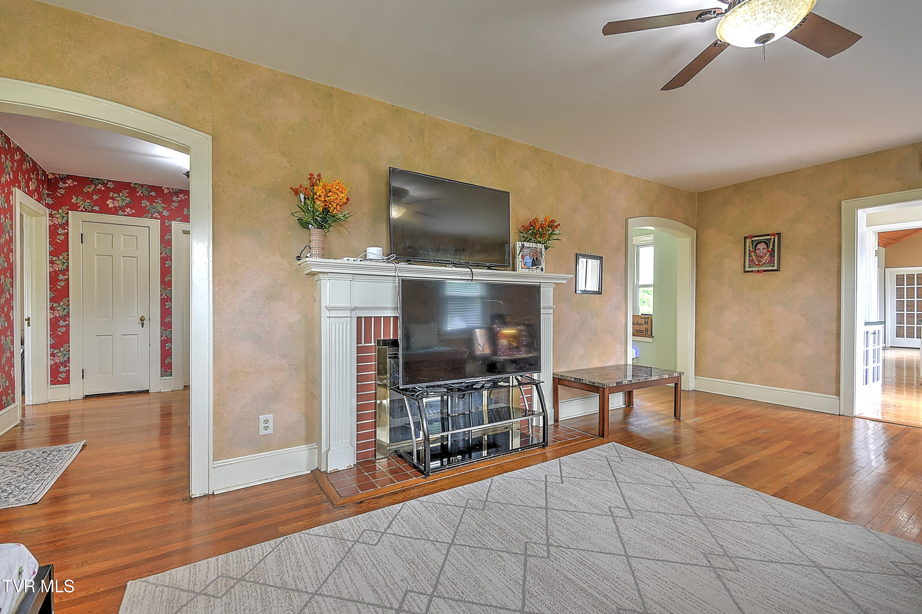 15497 Porterfield Highway, Abingdon, Virginia image 16