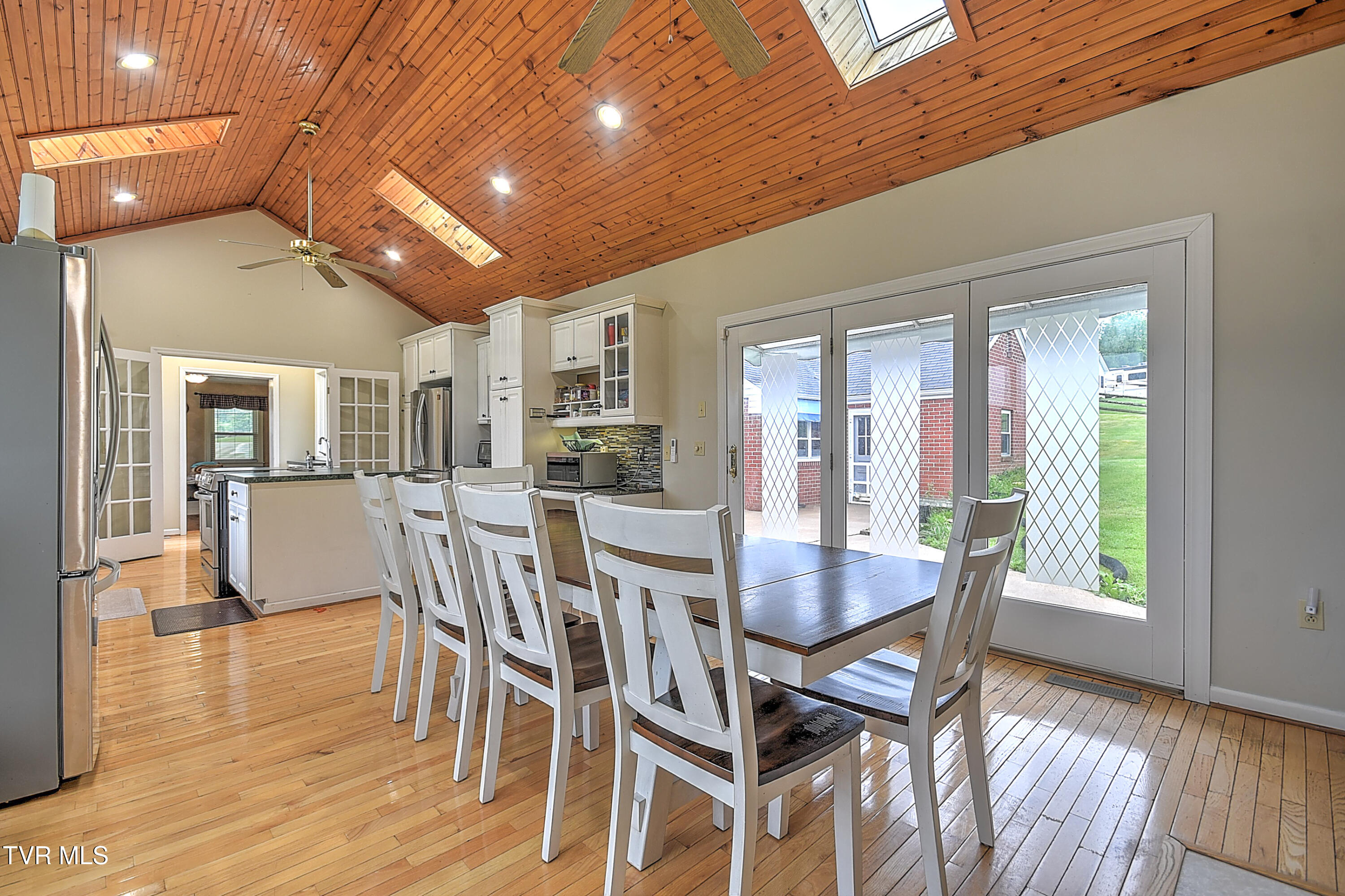 15497 Porterfield Highway, Abingdon, Virginia image 29