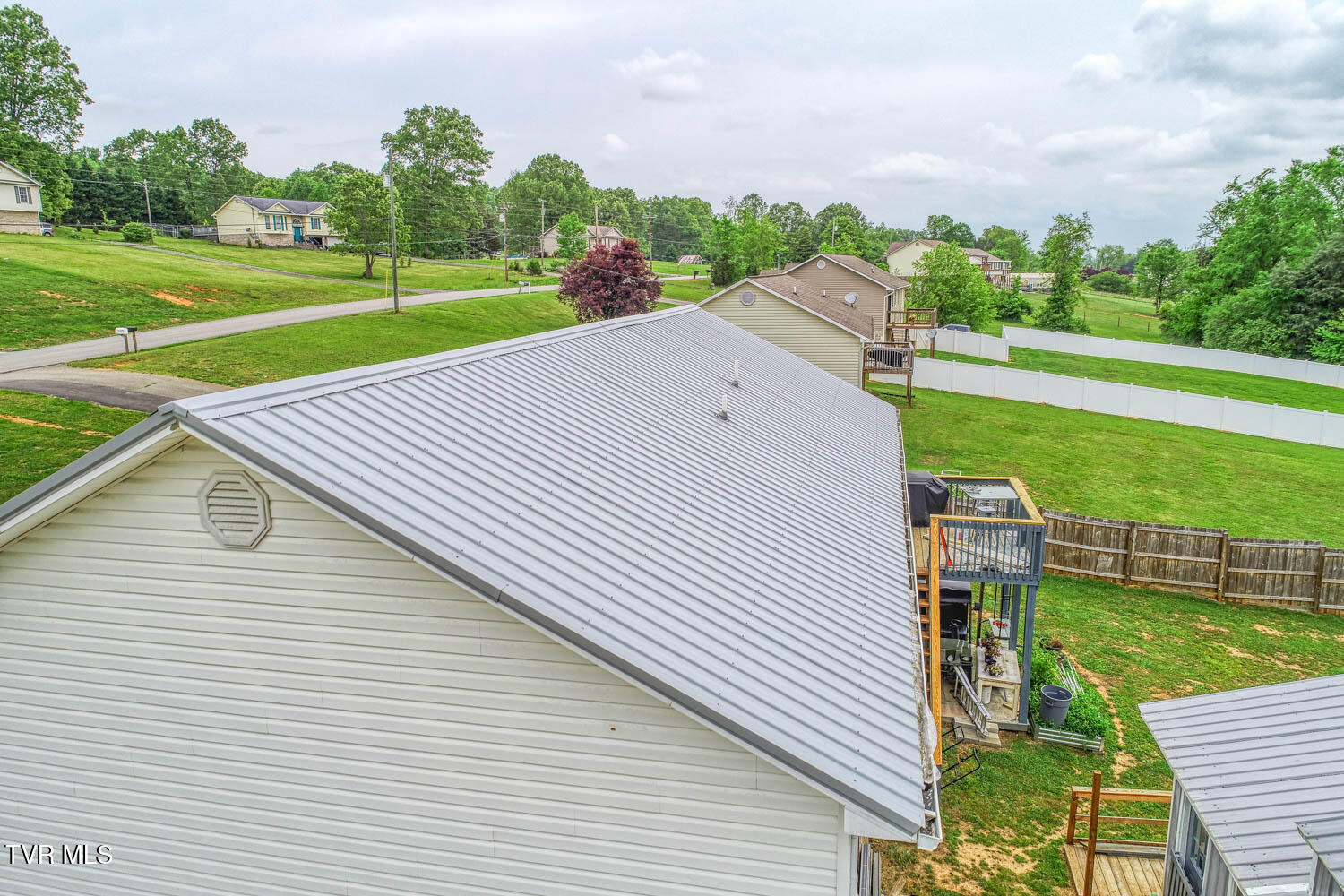 305 Old Stage Road, Rogersville, Tennessee image 9
