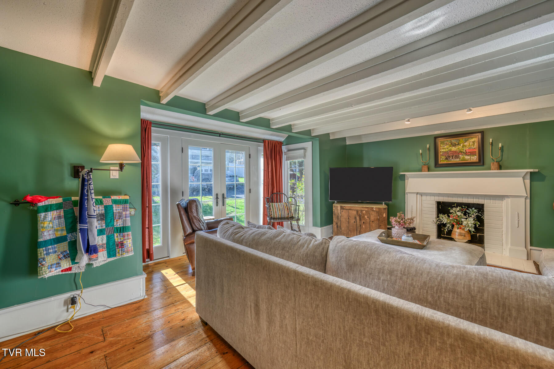 Johnson City, Tennessee 37601, United States, 3 Bedrooms Bedrooms, ,2 BathroomsBathrooms,Residential,Pending,34448