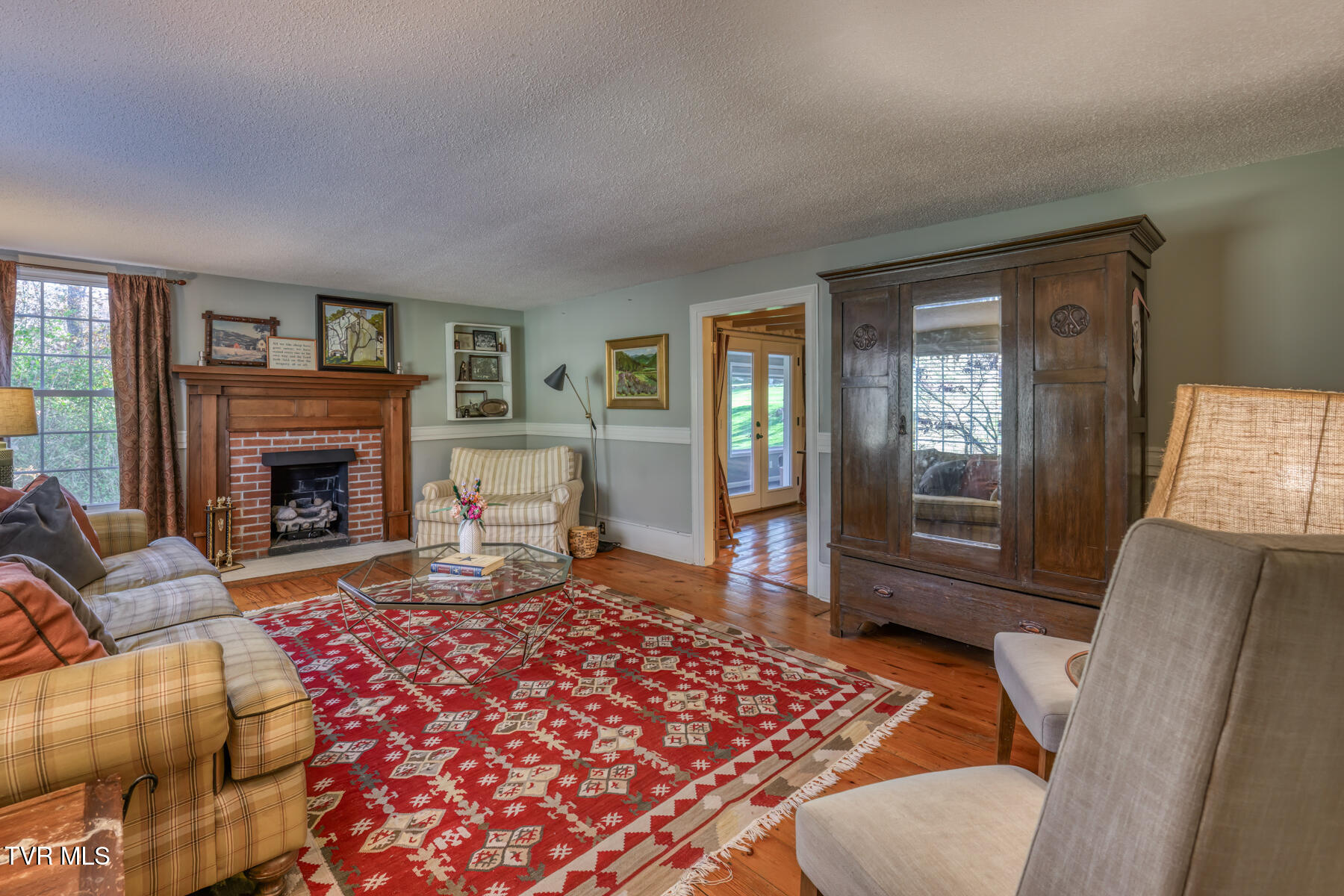 Johnson City, Tennessee 37601, United States, 3 Bedrooms Bedrooms, ,2 BathroomsBathrooms,Residential,Pending,34448