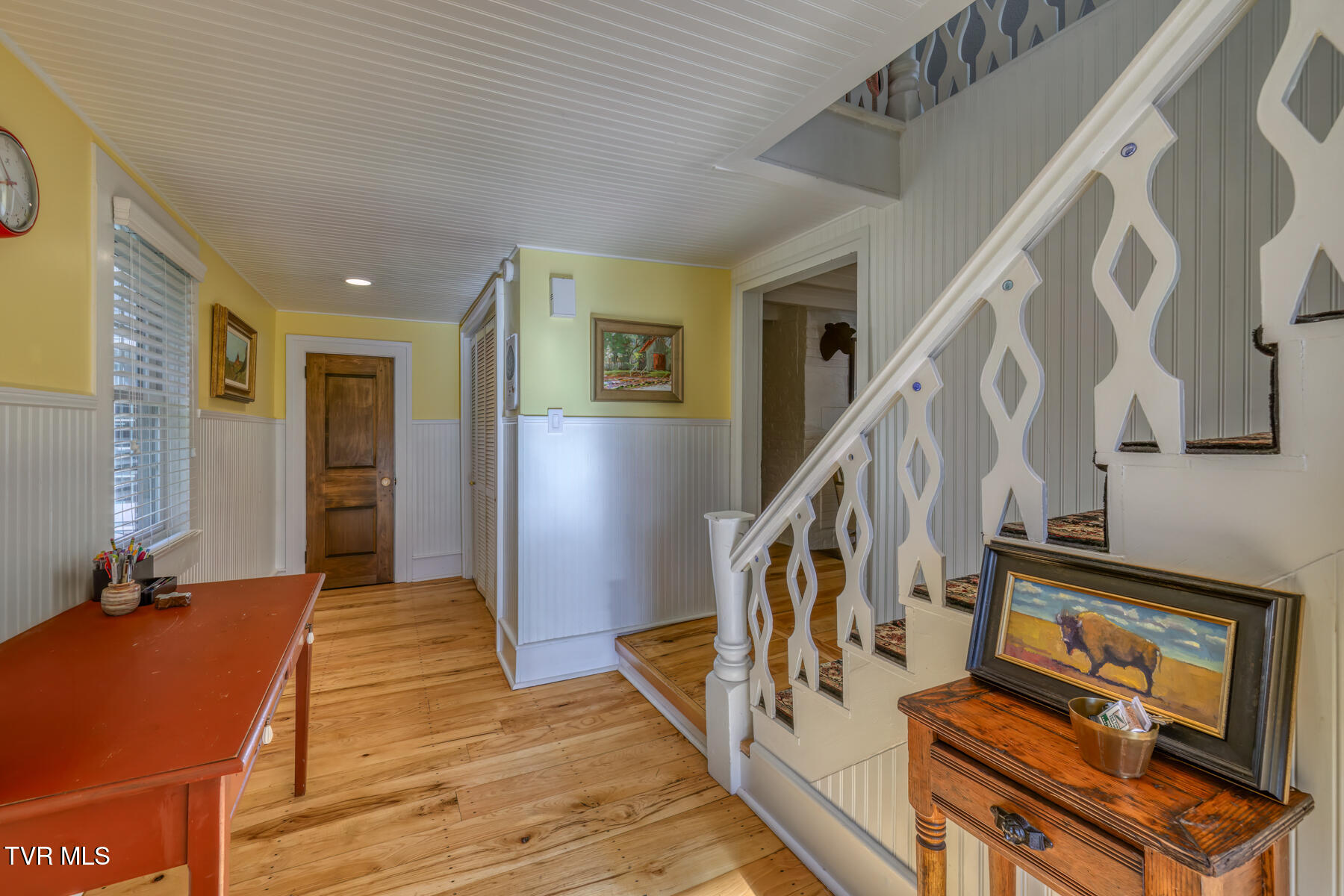 Johnson City, Tennessee 37601, United States, 3 Bedrooms Bedrooms, ,2 BathroomsBathrooms,Residential,Pending,34448