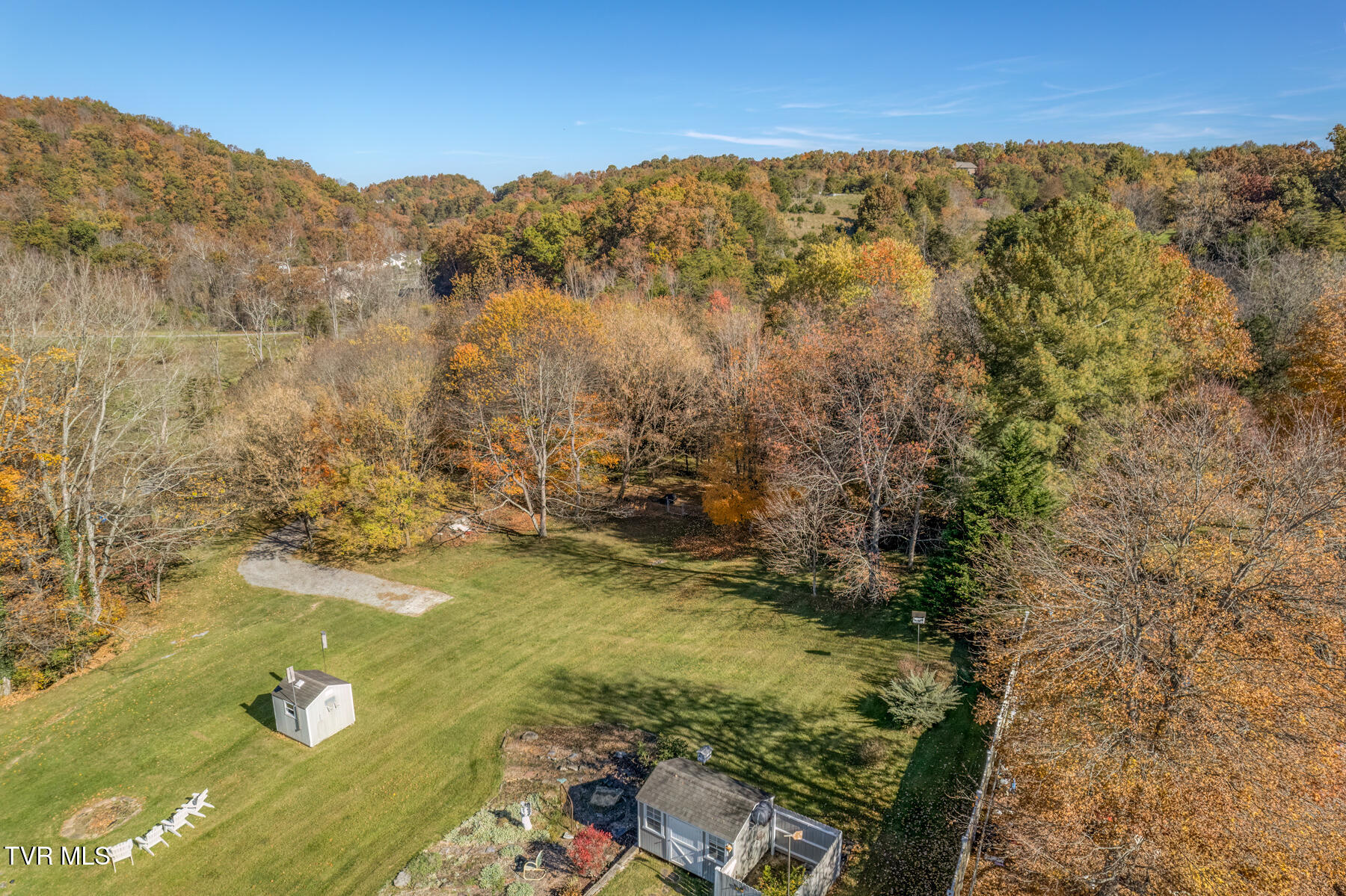 Johnson City, Tennessee 37601, United States, 3 Bedrooms Bedrooms, ,2 BathroomsBathrooms,Residential,Pending,34448