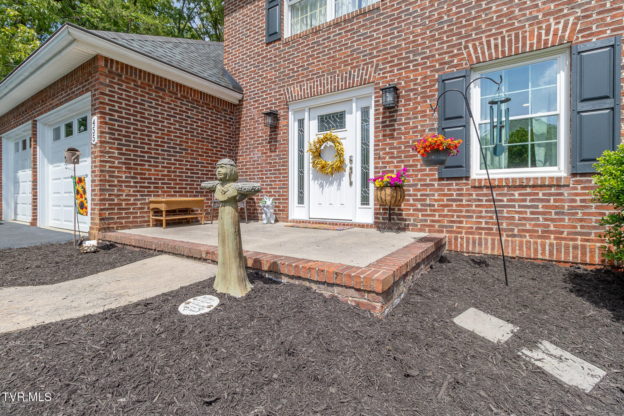 455 Cox Hollow Road