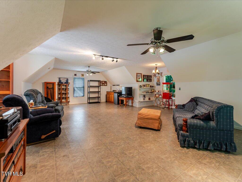 3428 Connie Lane, White Pine, Tennessee image 36